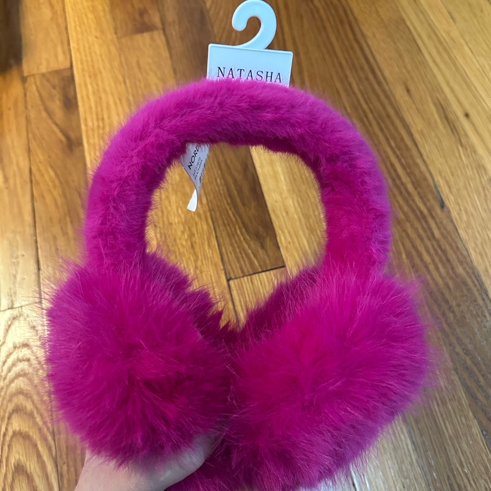 Natasha Fuchsia Earmuffs NWT
